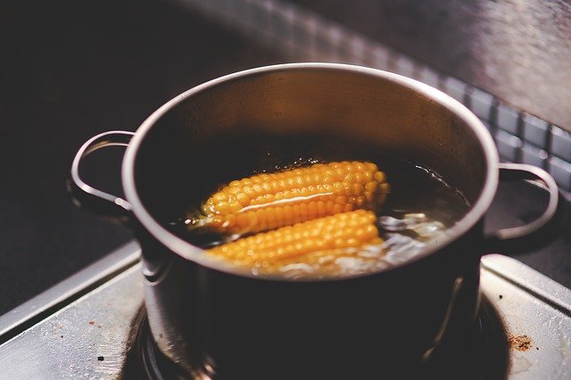 Prefere cozinhar ou fazer bolos em casa?